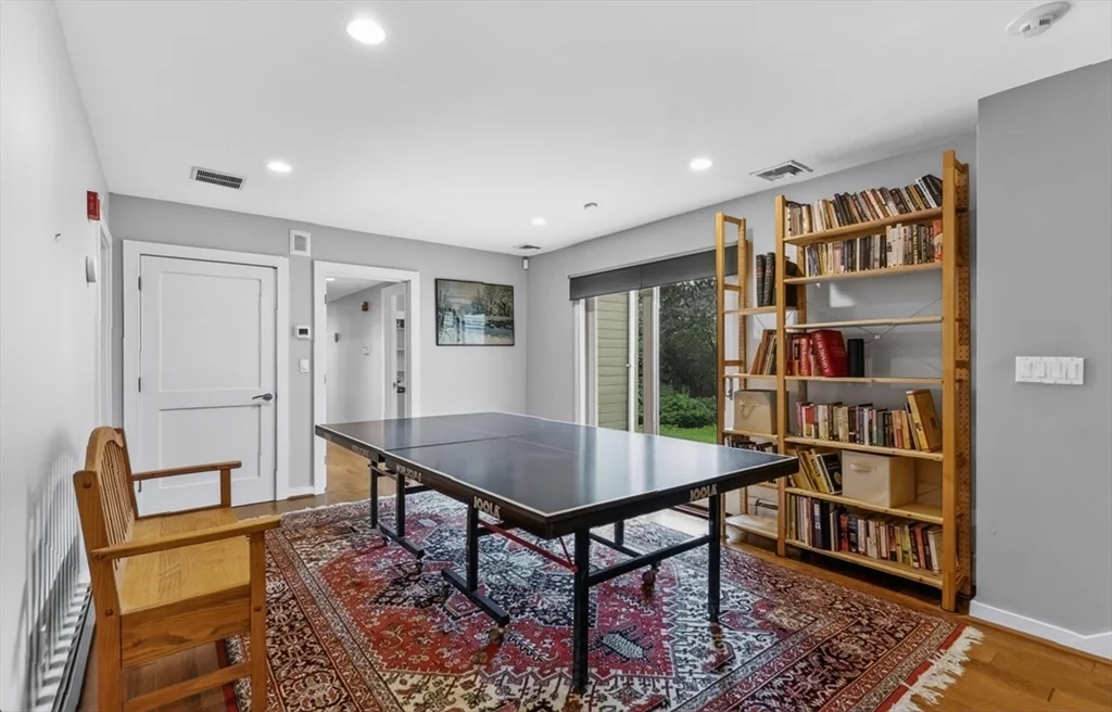 4 bed, 3 bath apartment for rent at 15 Suban Pl Unit 15, Newton Highlands — photo 20 of 36