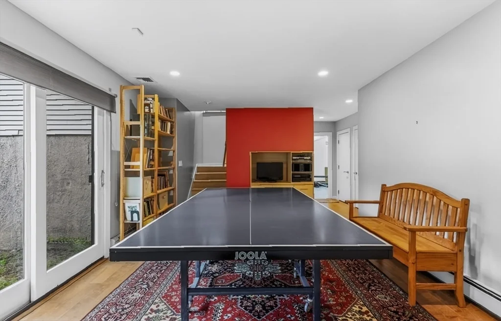 4 bed, 3 bath apartment for rent at 15 Suban Pl Unit 15, Newton Highlands — photo 19 of 36
