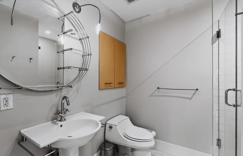 4 bed, 3 bath apartment for rent at 15 Suban Pl Unit 15, Newton Highlands — photo 28 of 36