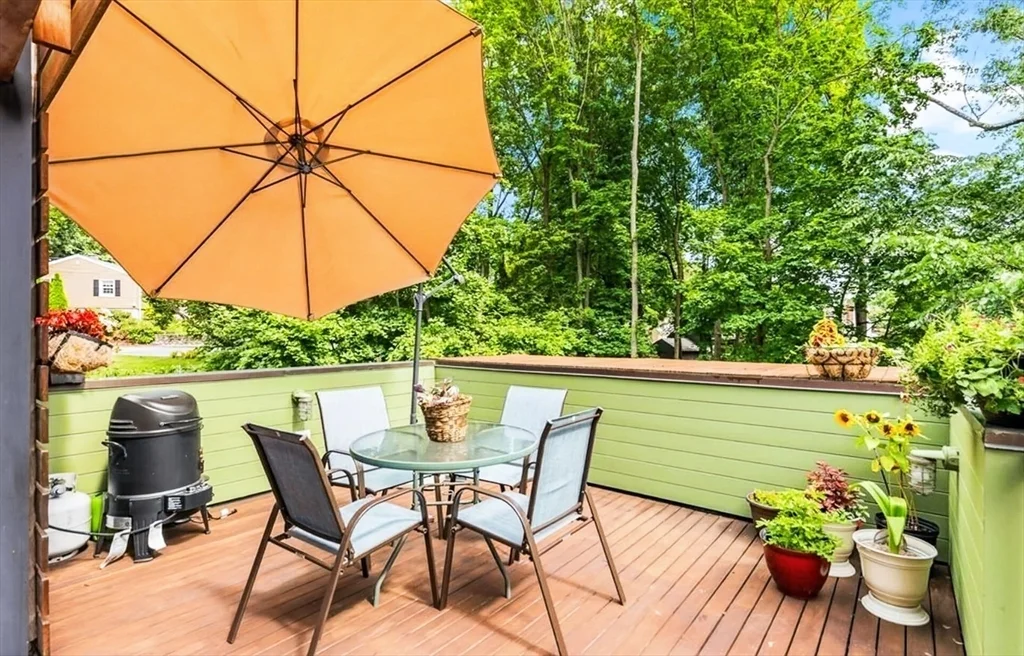 4 bed, 3 bath apartment for rent at 15 Suban Pl Unit 15, Newton Highlands — photo 14 of 36