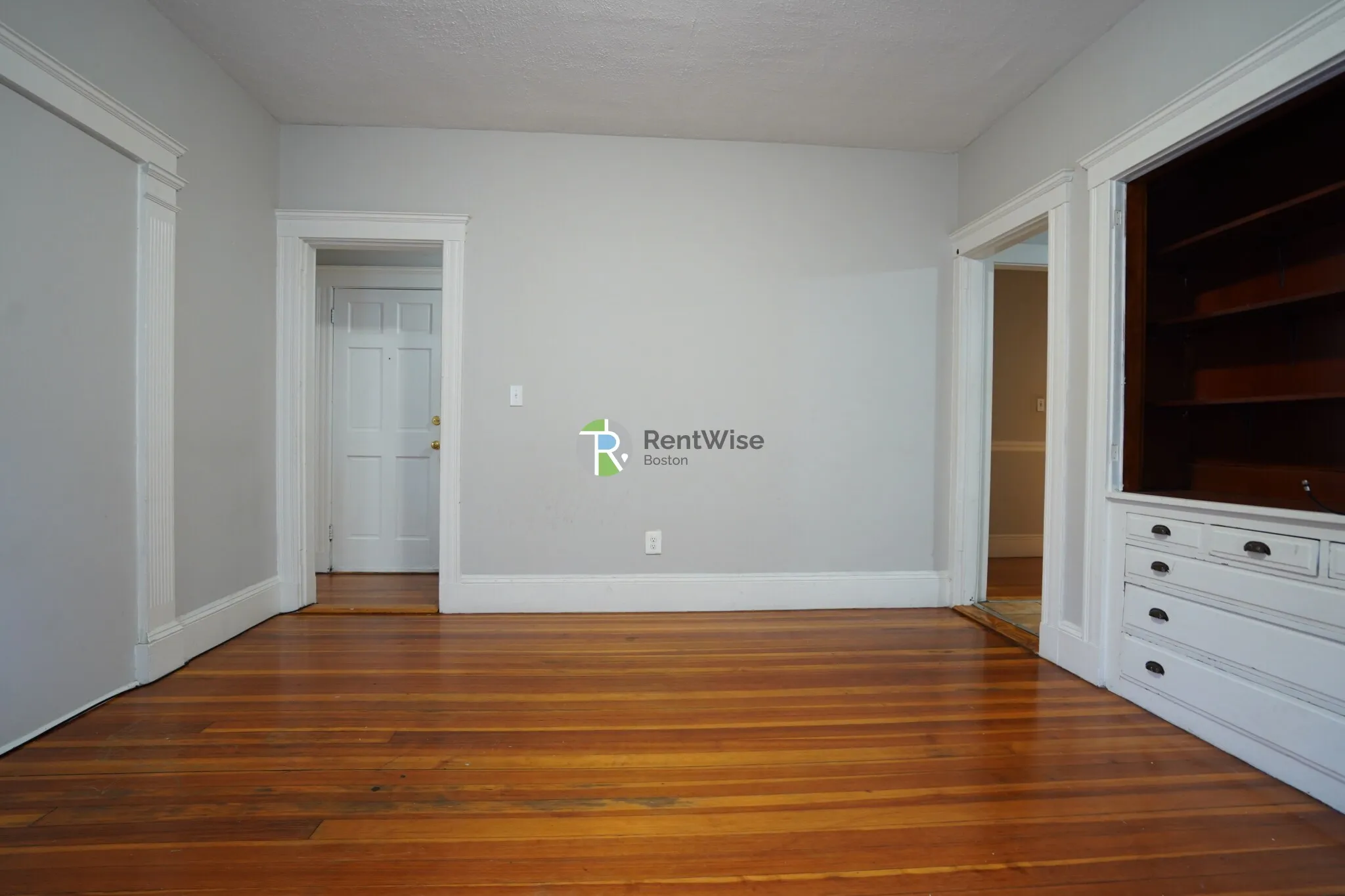 4 bed, 1.5 bath apartment for rent at 15 Sumner St Unit 2, Dorchester — photo 5 of 22