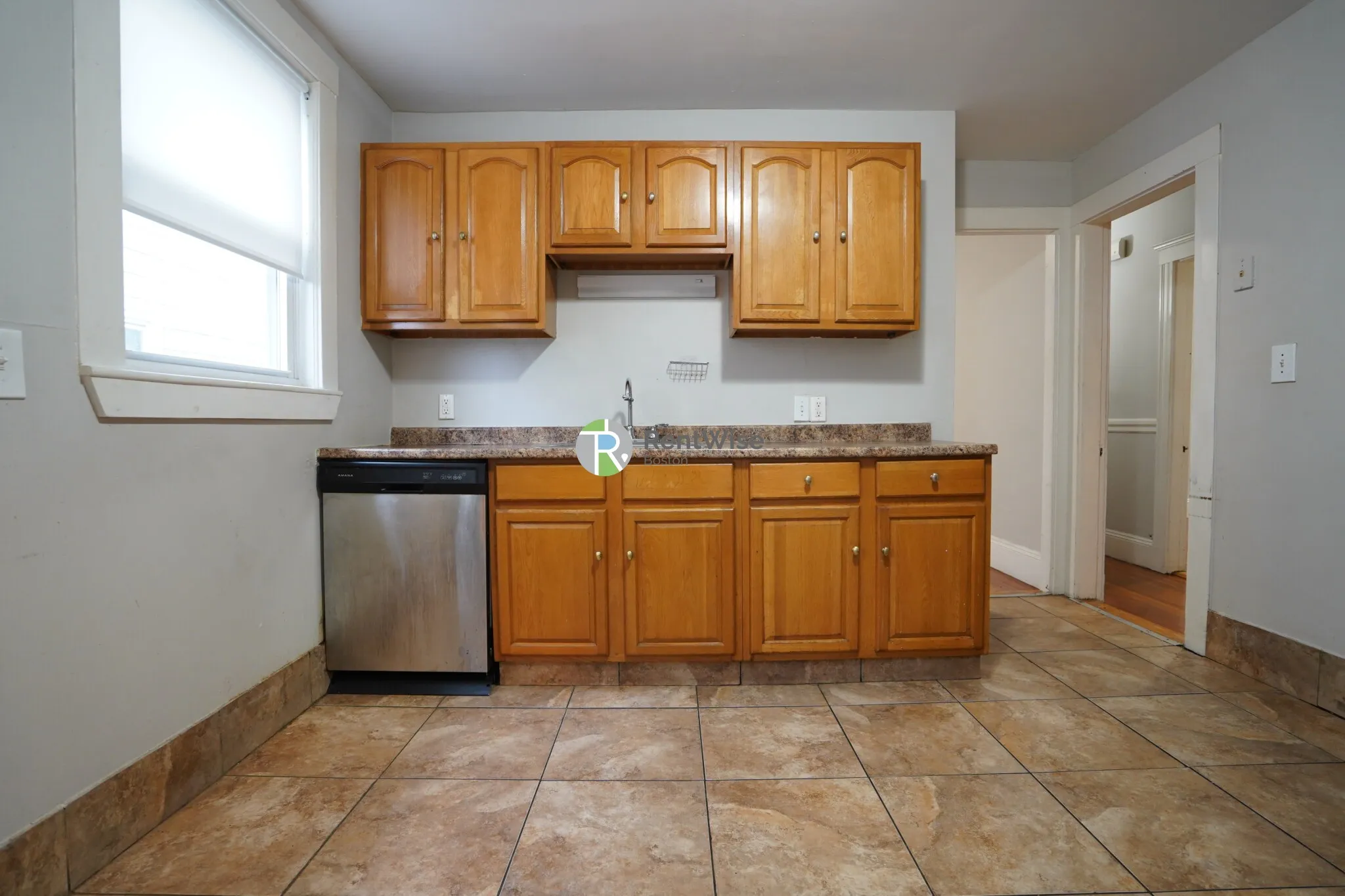 4 bed, 1.5 bath apartment for rent at 15 Sumner St Unit 2, Dorchester — photo 7 of 22