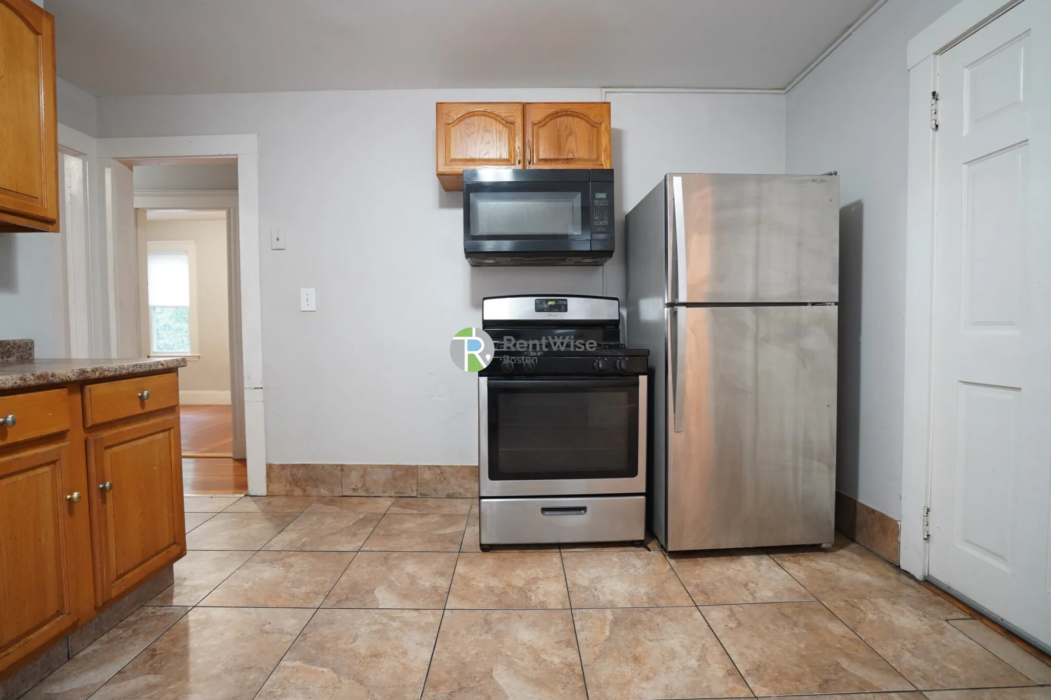 4 bed, 1.5 bath apartment for rent at 15 Sumner St Unit 2, Dorchester — photo 8 of 22