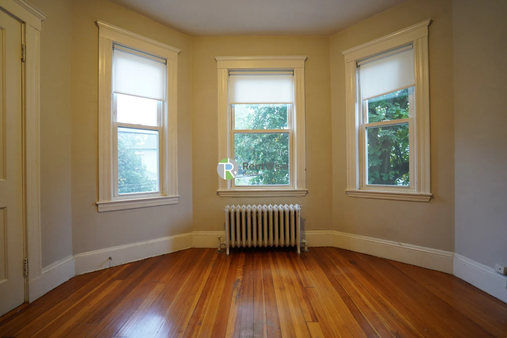 4 bed, 1.5 bath apartment for rent at 15 Sumner St Unit 2, Dorchester — photo 14 of 22