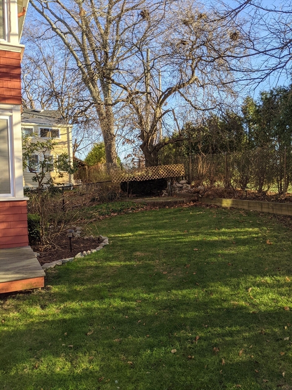 2 bed, 2 bath apartment for rent at 15 Sunset Rd Unit 15, Watertown — photo 16 of 22