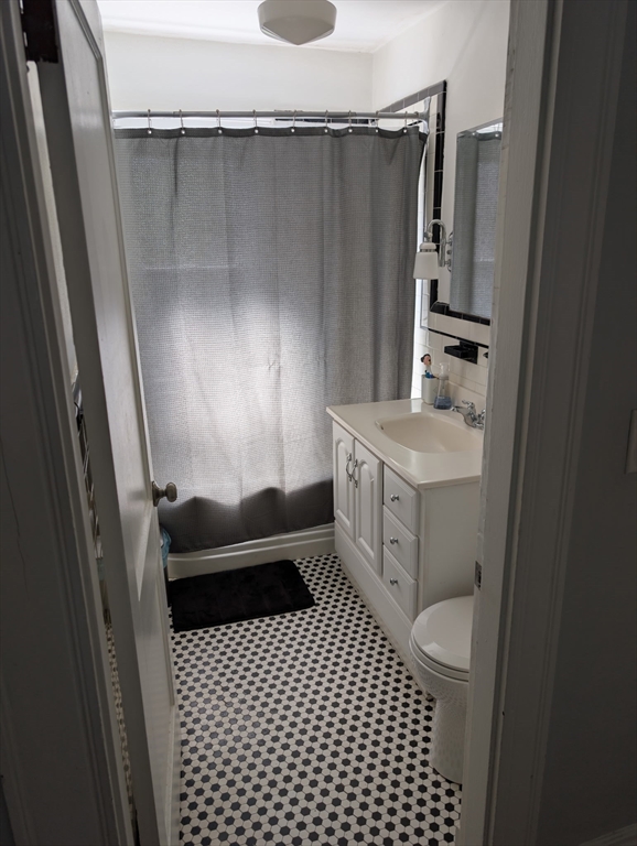 2 bed, 2 bath apartment for rent at 15 Sunset Rd Unit 15, Watertown — photo 12 of 22