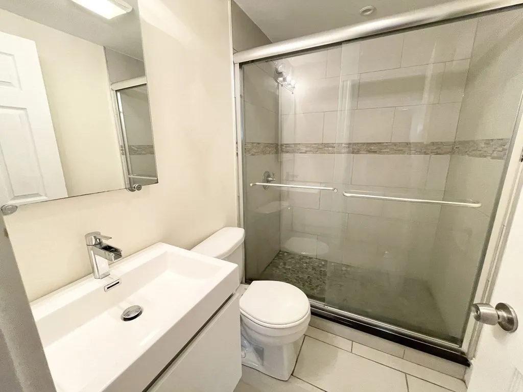 5 bed, 2 bath apartment for rent at 15 Sunset St Unit 1, Mission Hill — photo 12 of 14
