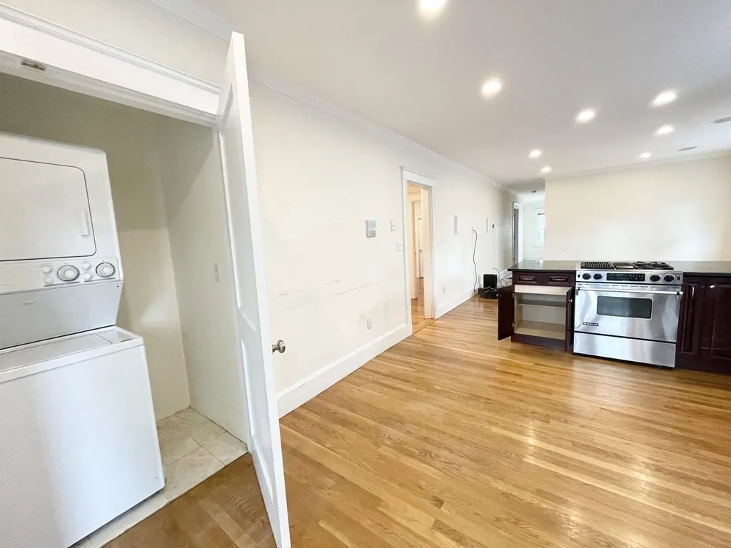 5 bed, 2 bath apartment for rent at 15 Sunset St Unit 1, Mission Hill — photo 4 of 14