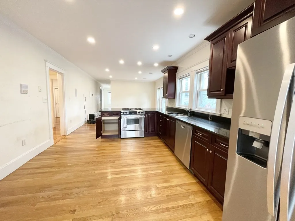 5 bed, 2 bath apartment for rent at 15 Sunset St Unit 1, Mission Hill — photo 3 of 14