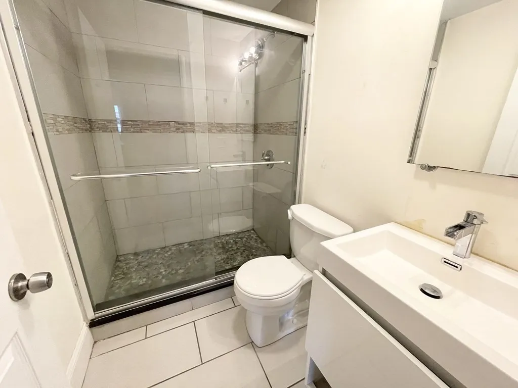 5 bed, 2 bath apartment for rent at 15 Sunset St Unit 1, Mission Hill — photo 13 of 14