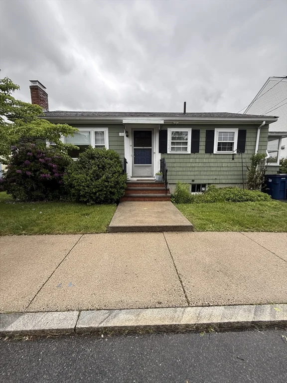 2 bed, 1 bath apartment for rent at 15 Swan St, West Roxbury — photo 1 of 12