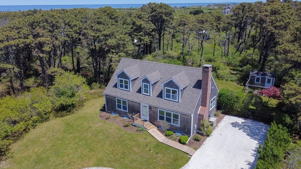 4 bed, 4+ bath apartment for rent at 15 Swift Rock Rd, Eel Point — photo 1 of 34