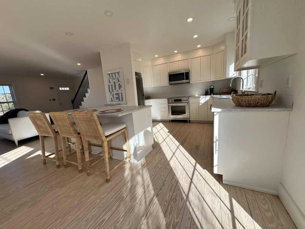 4 bed, 4+ bath apartment for rent at 15 Swift Rock Rd, Eel Point — photo 8 of 34