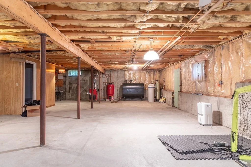 3 bed, 2 bath apartment for rent at 15 Terry Ln, Belchertown — photo 27 of 36