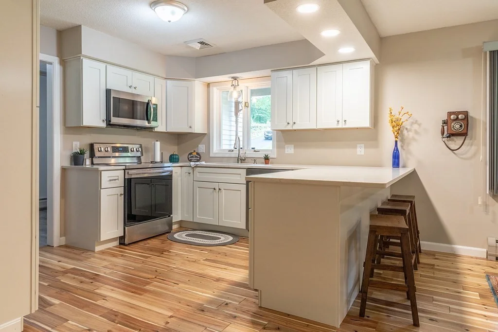 3 bed, 2 bath apartment for rent at 15 Terry Ln, Belchertown — photo 3 of 36