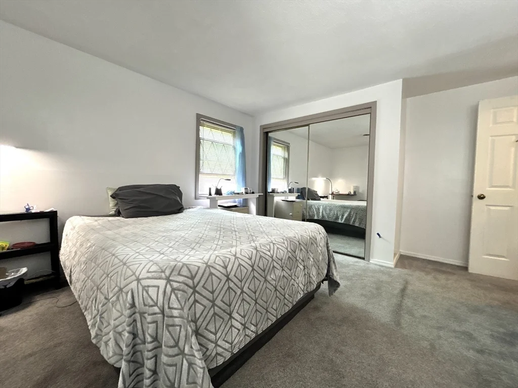 2 bed, 1 bath apartment for rent at 15 Thompson Dr Unit 12, Randolph — photo 6 of 11
