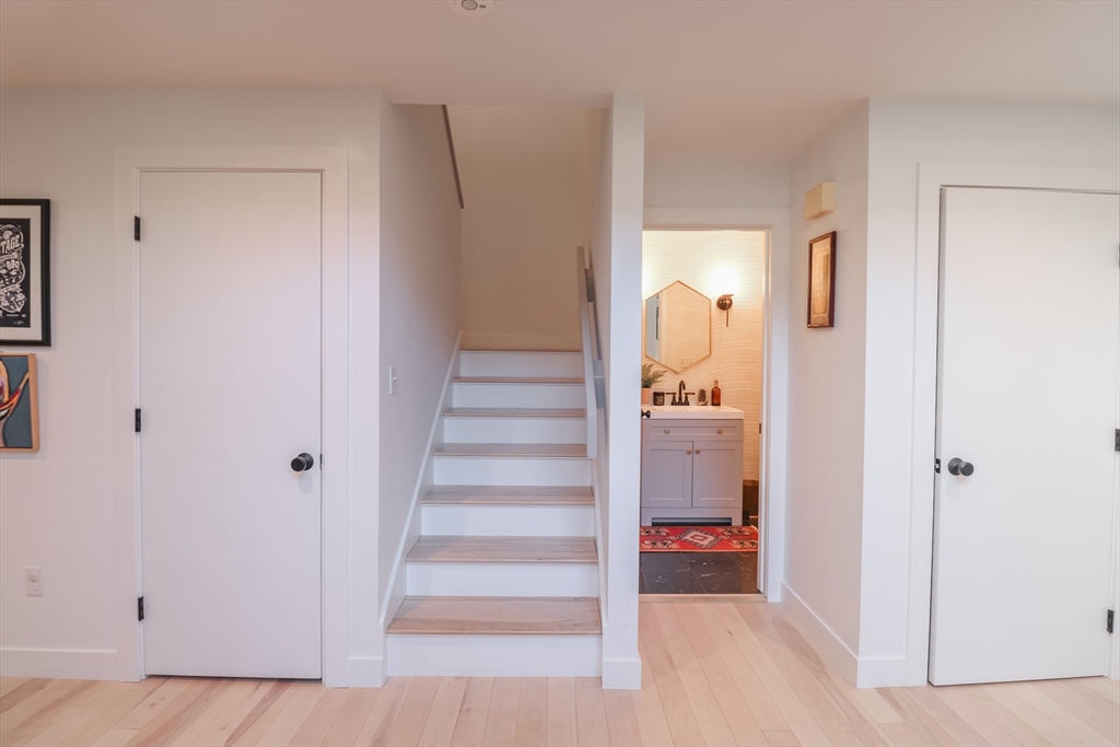 4 bed, 2 bath apartment for rent at 15 Thoreau Dr Unit 15, Easton — photo 22 of 37