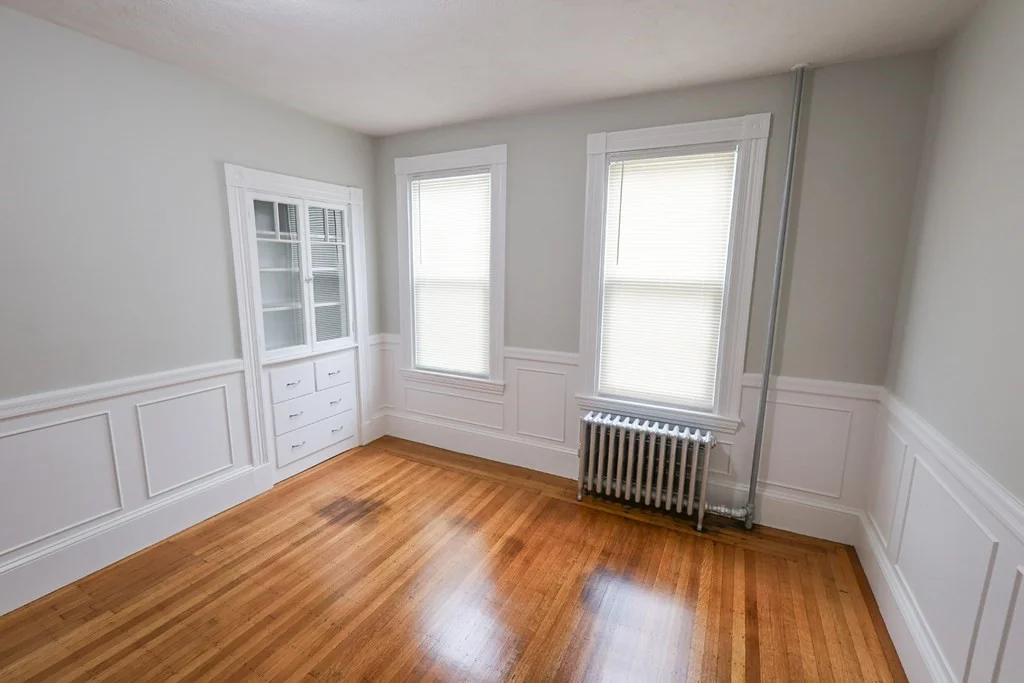 3 bed, 1 bath apartment for rent at 15 Tremlett St Unit 2, Dorchester — photo 7 of 15