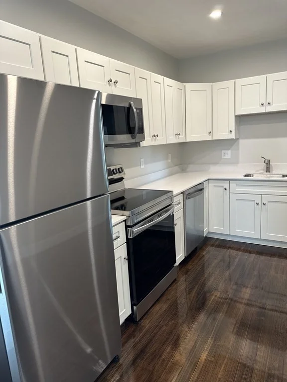 3 bed, 1 bath apartment for rent at 15 Tuttle St Unit 2, Revere — photo 4 of 17