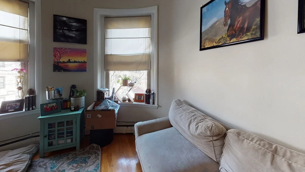 1 bed, 1 bath apartment for rent at 15 University Rd Unit 34, Brookline Hills — photo 2 of 9