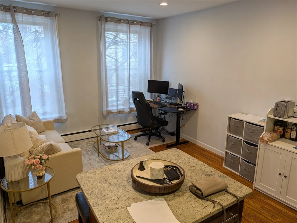 1 bed, 1 bath apartment for rent at 15 University Unit 25, Brookline — photo 3 of 11