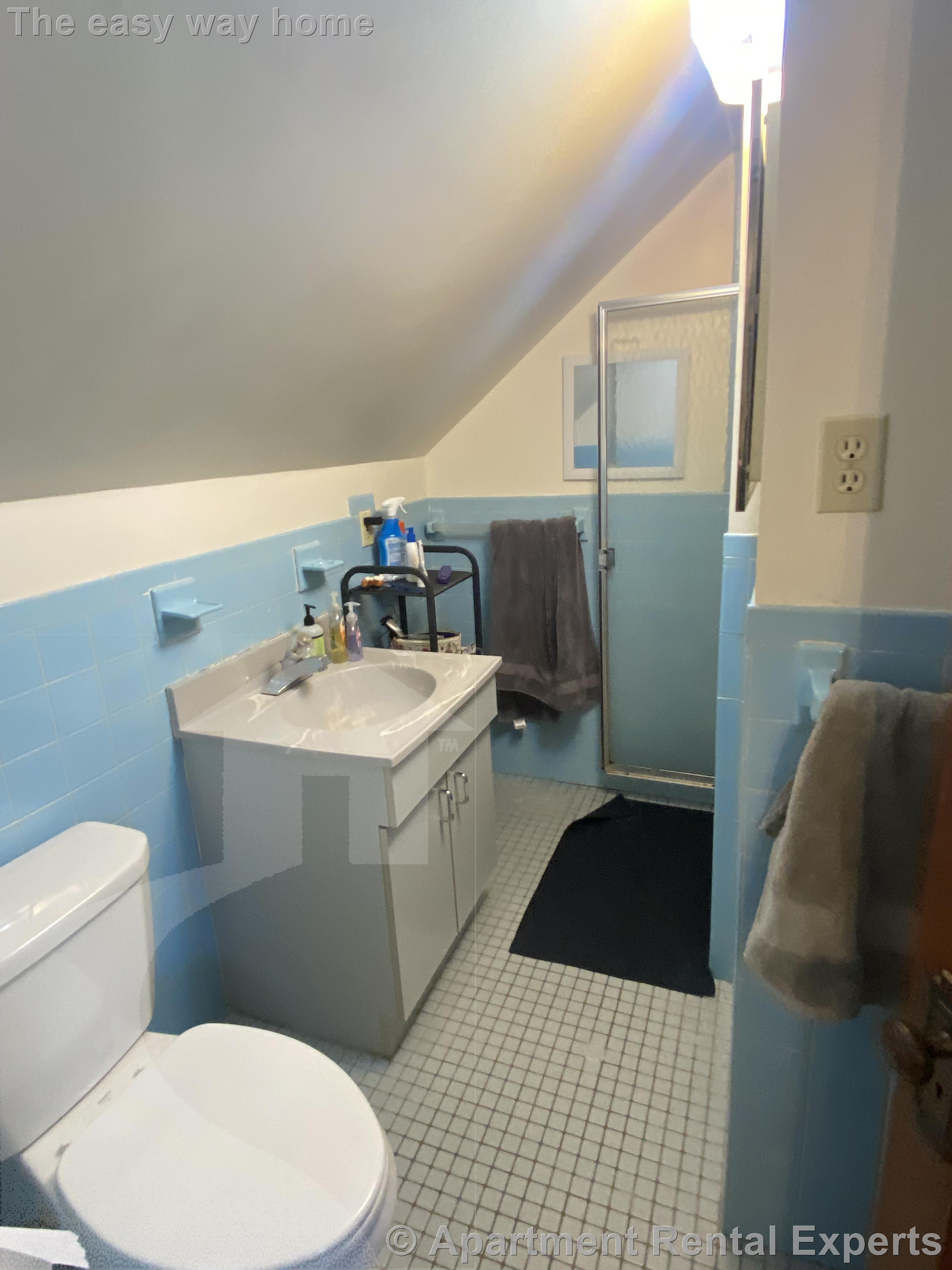 5 bed, 2 bath apartment for rent at 15 Upland Rd Unit 2, Somerville — photo 14 of 22