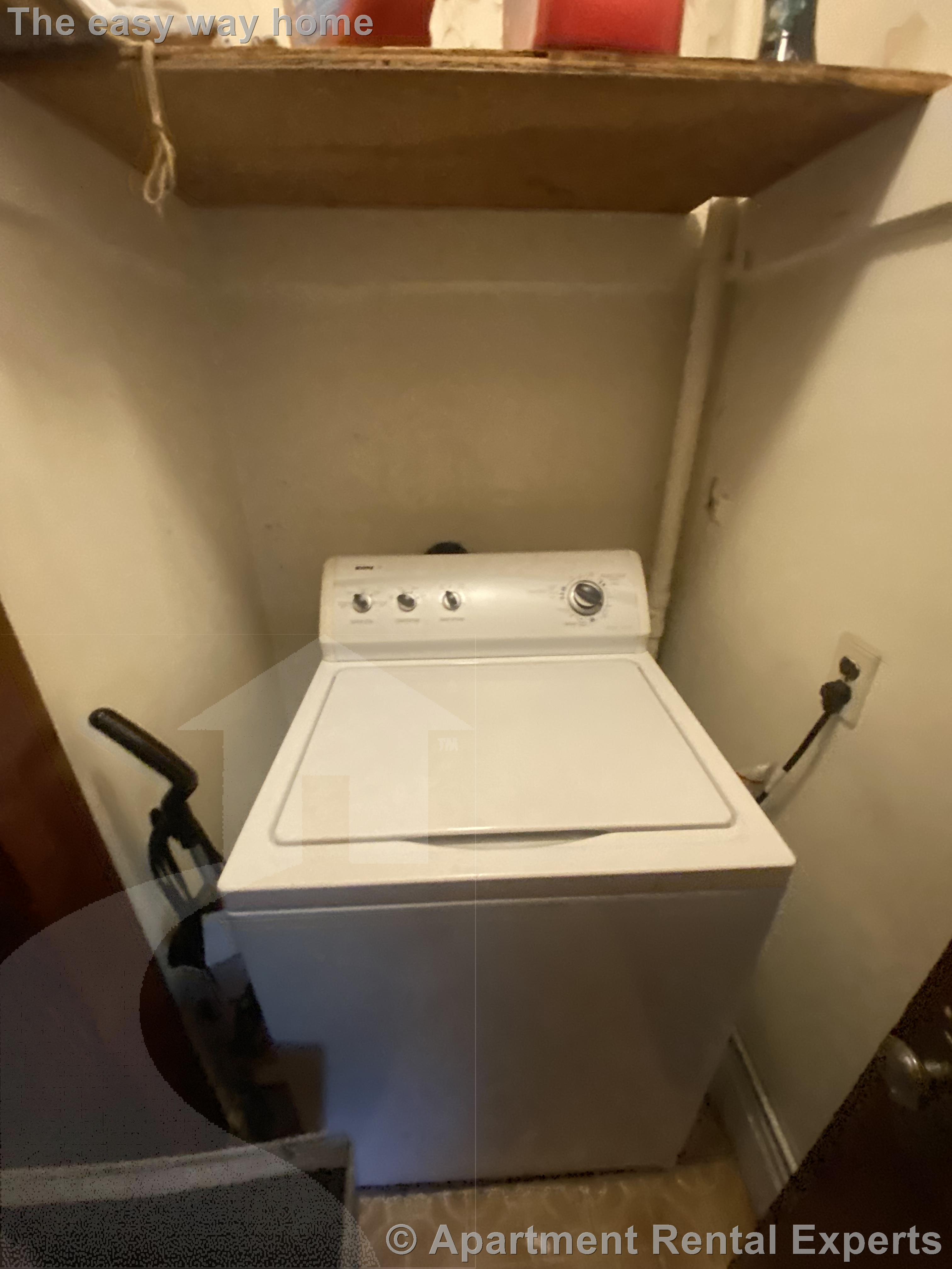 5 bed, 2 bath apartment for rent at 15 Upland Rd Unit 2, Somerville — photo 4 of 22