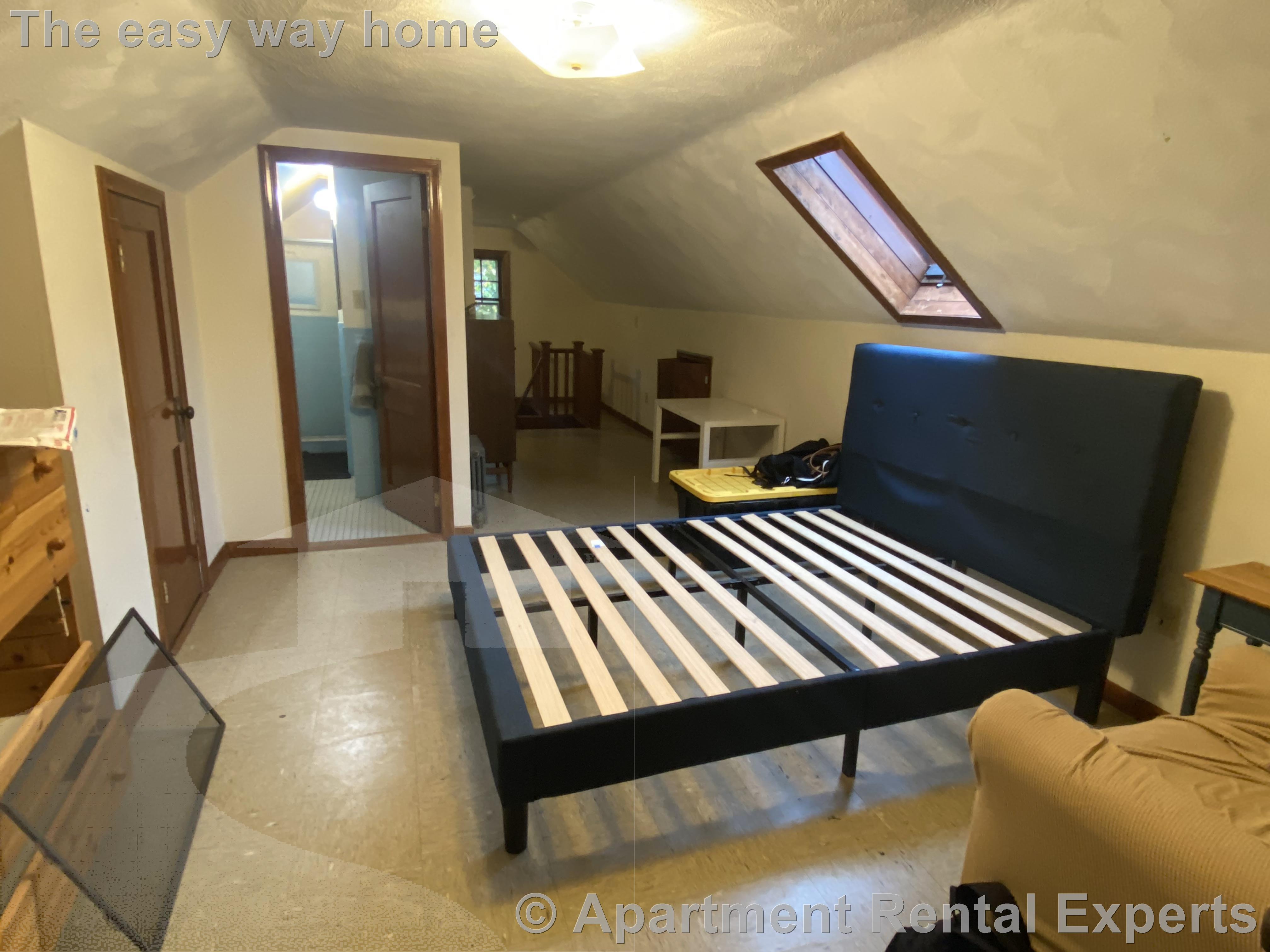 5 bed, 2 bath apartment for rent at 15 Upland Rd Unit 2, Somerville — photo 13 of 22