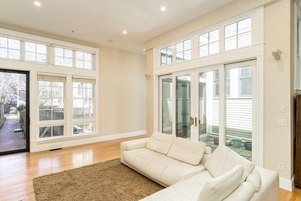 2 bed, 2 bath apartment for rent at 15 Valentine St Unit 15, Cambridgeport — photo 4 of 20