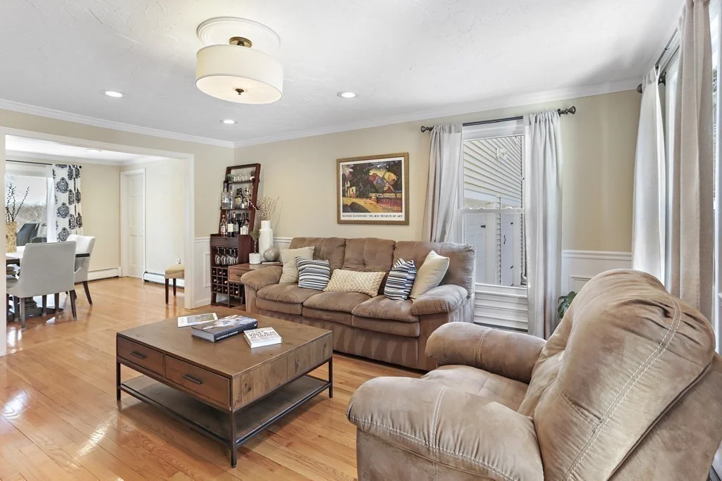 4 bed, 3 bath apartment for rent at 15 Valley Rd, Southborough — photo 6 of 42