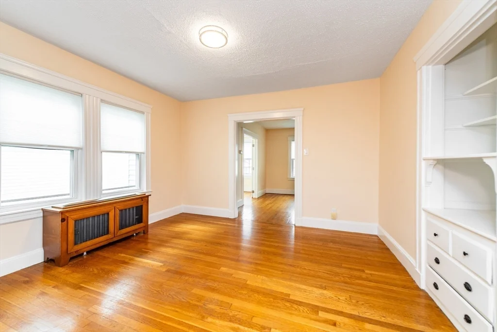 2 bed, 1 bath apartment for rent at 15 Vera Unit 1, Dorchester — photo 6 of 18