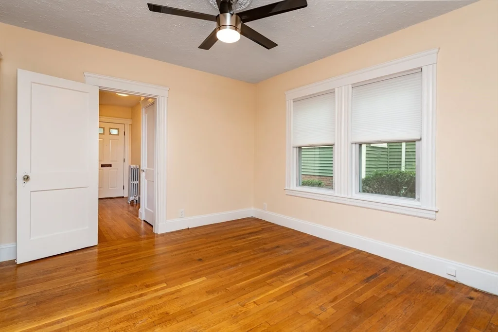 2 bed, 1 bath apartment for rent at 15 Vera Unit 1, Dorchester — photo 8 of 18