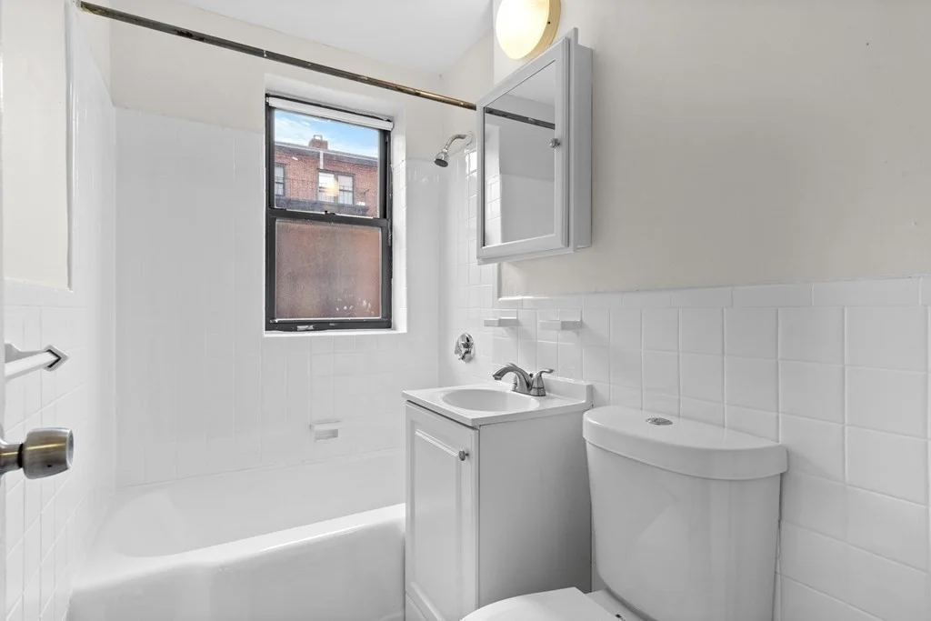 1 bed, 1 bath apartment for rent at 15 Victory Rd Unit 41, Dorchester — photo 7 of 9
