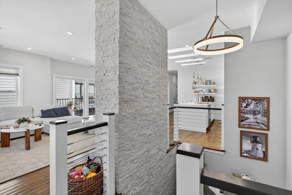 2 bed, 2 bath apartment for rent at 15 W Bellflower St Unit 3, South Boston — photo 3 of 23