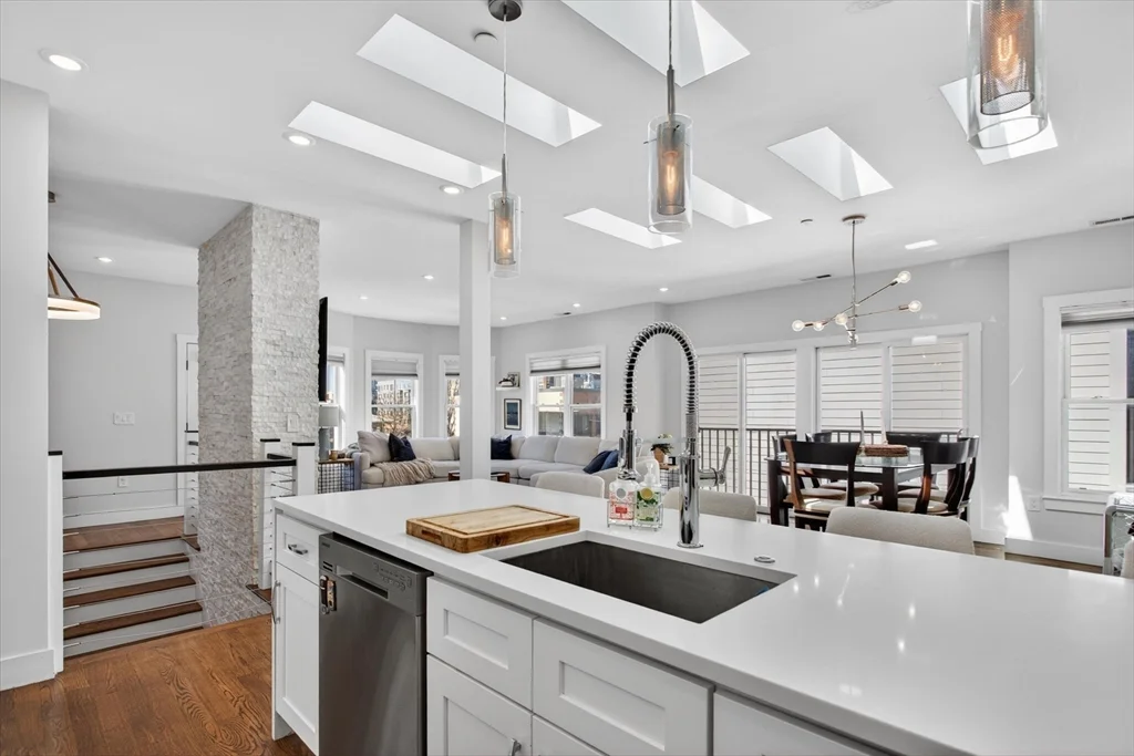 2 bed, 2 bath apartment for rent at 15 W Bellflower St Unit 3, South Boston