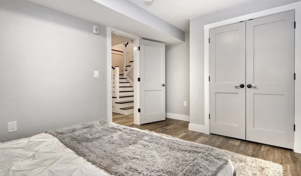 4 bed, 3 bath apartment for rent at 15 W Bellflower Unit 1, Dorchester — photo 16 of 22