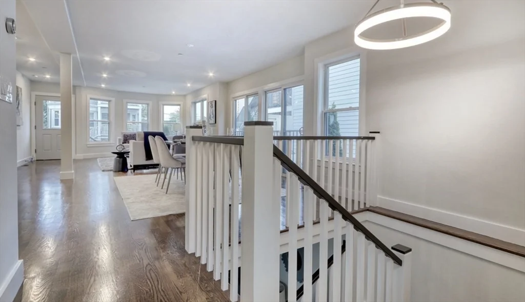 4 bed, 3 bath apartment for rent at 15 W Bellflower Unit 1, Dorchester — photo 7 of 22