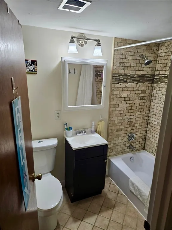 1 bed, 1 bath apartment for rent at 15 Walbridge St Unit 23, Brighton — photo 18 of 18