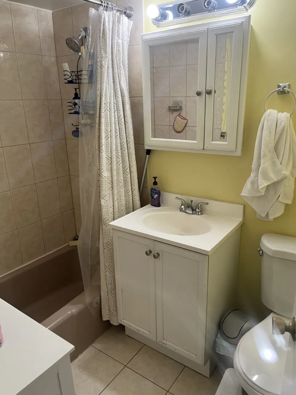 1 bed, 1 bath apartment for rent at 15 Walbridge St Unit 28, Brighton — photo 6 of 12