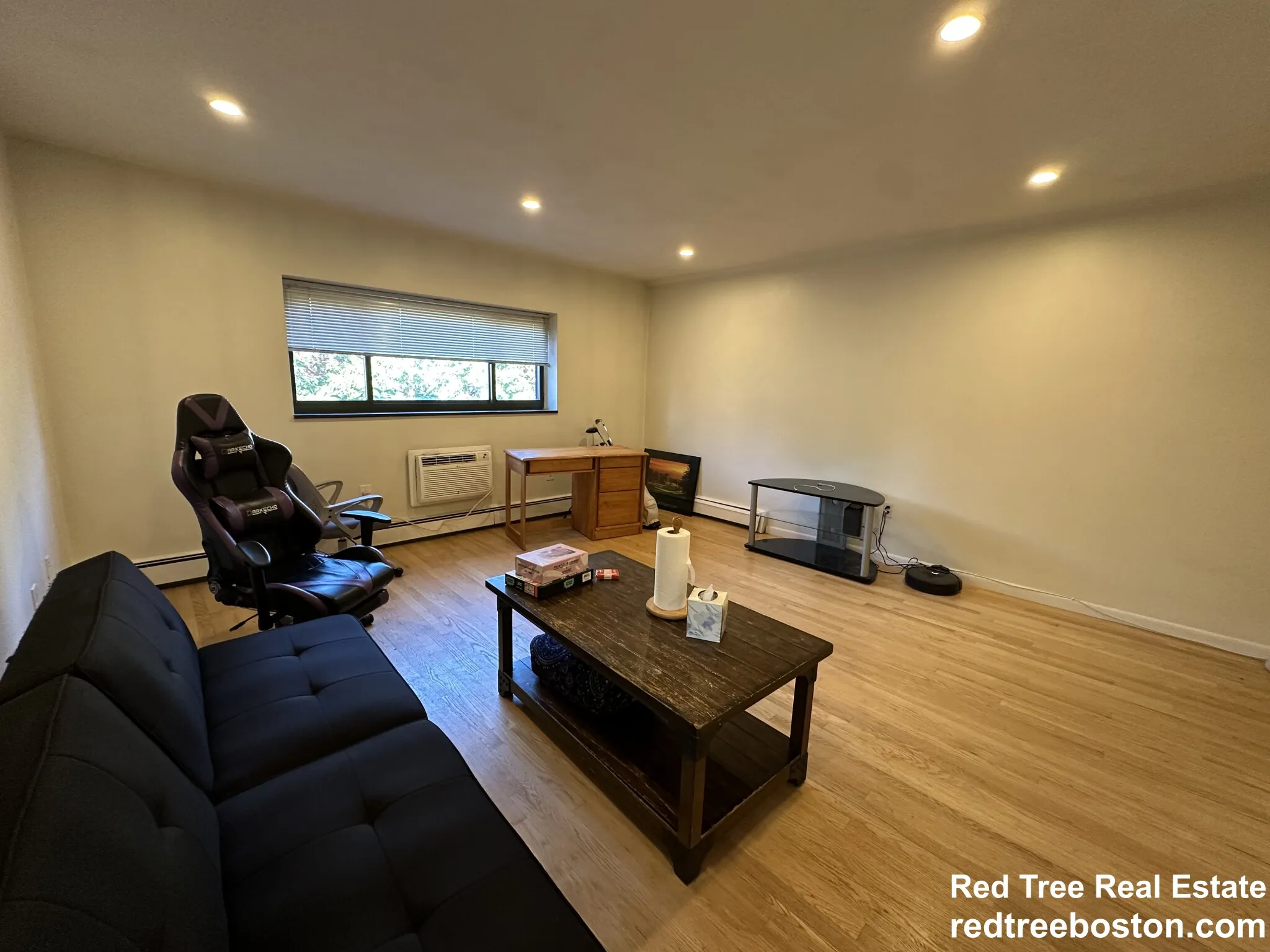 2 bed, 1 bath apartment for rent at 15 Walbridge St Unit 31, Brighton — photo 2 of 10