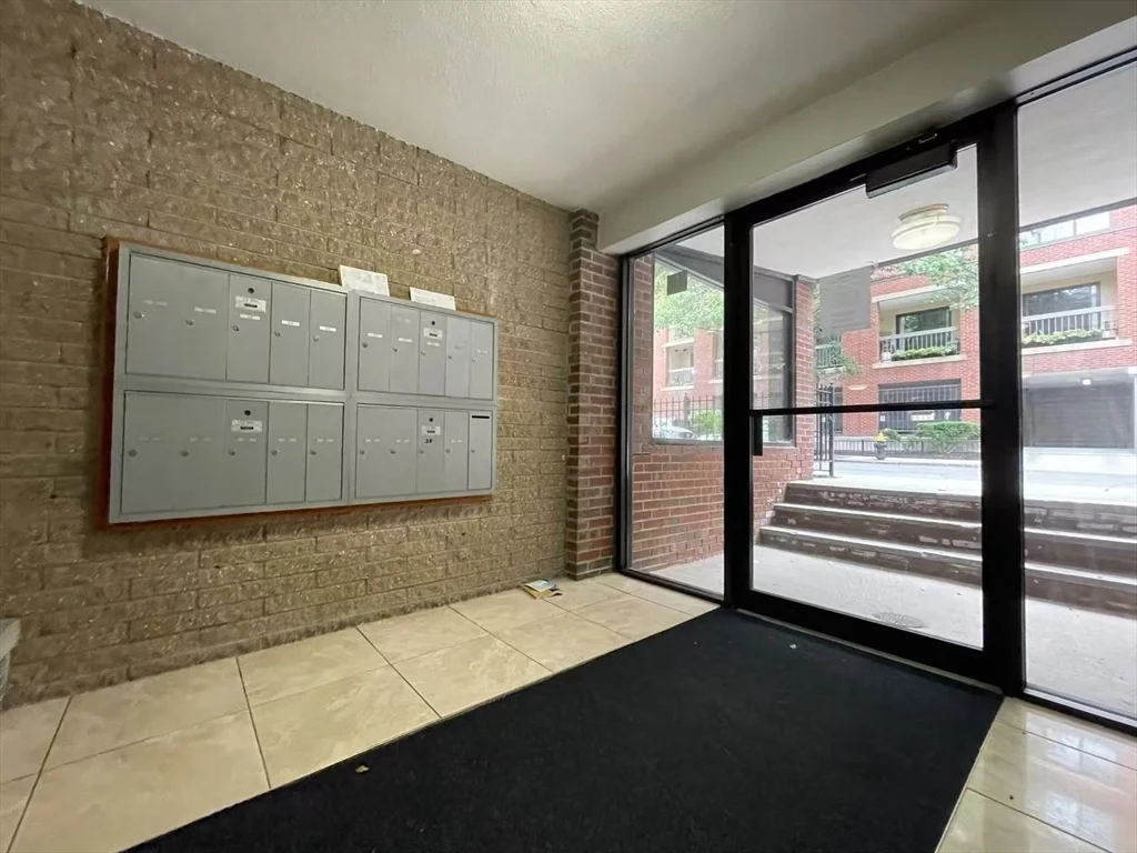 2 bed, 1 bath apartment for rent at 15 Walbridge St Unit 9, Allston — photo 8 of 10
