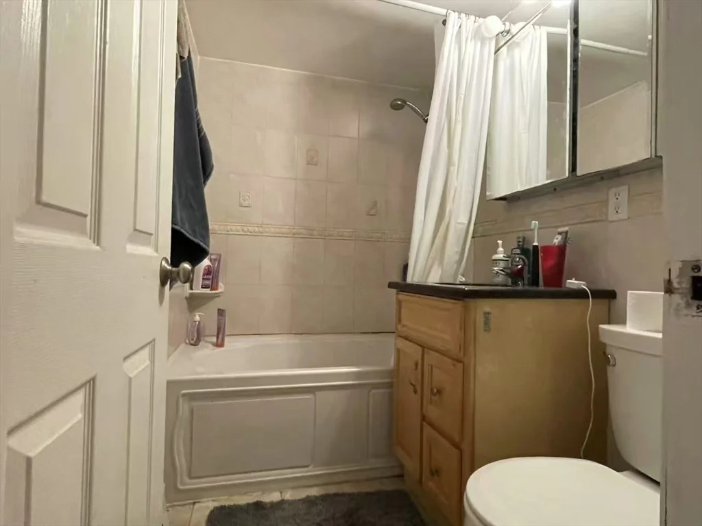 2 bed, 1 bath apartment for rent at 15 Walbridge St Unit 9, Allston — photo 6 of 10