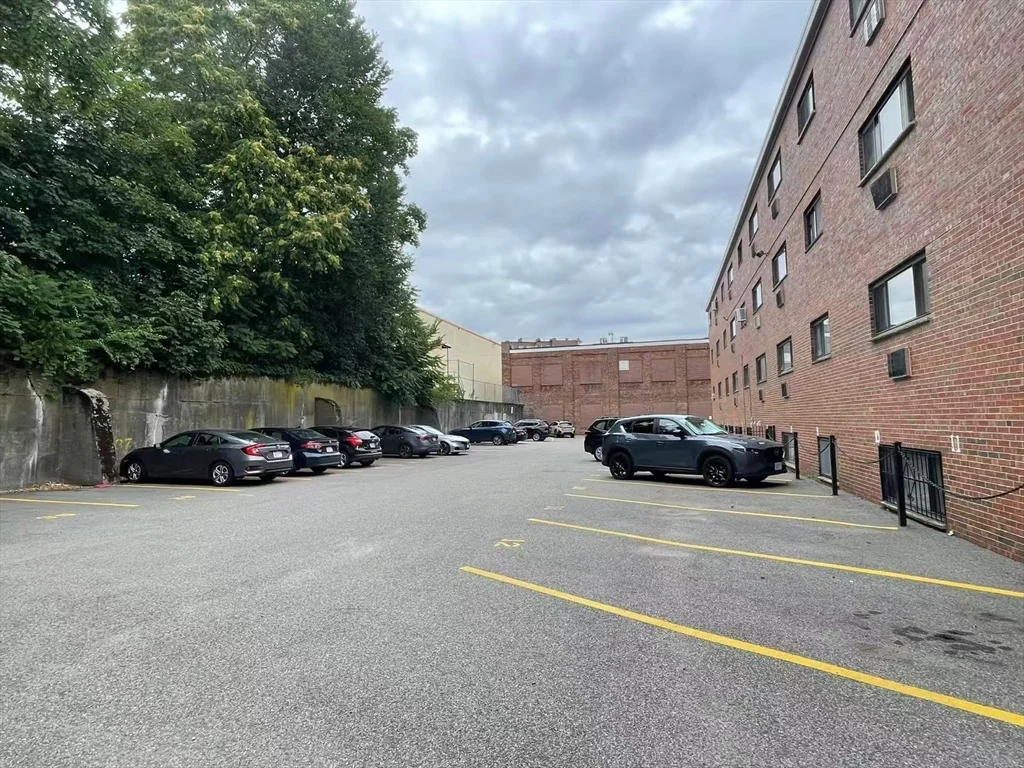 2 bed, 1 bath apartment for rent at 15 Walbridge St Unit 9, Allston — photo 10 of 10