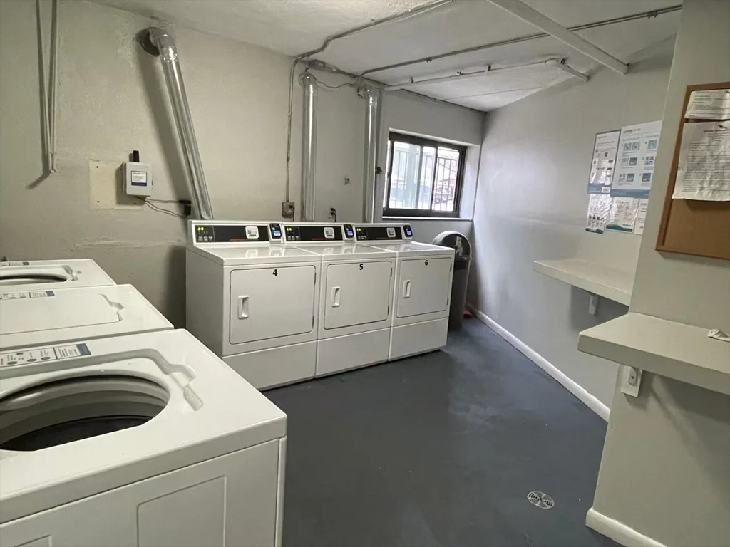 2 bed, 1 bath apartment for rent at 15 Walbridge St Unit 9, Allston — photo 7 of 10