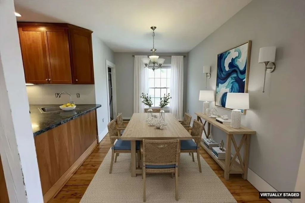 4 bed, 1 bath apartment for rent at 15 Warren Unit 2, Stoneham — photo 8 of 25