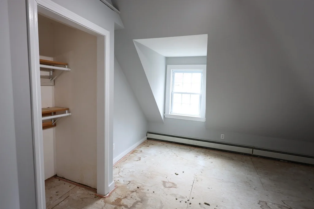 4 bed, 1 bath apartment for rent at 15 Warren Unit 2, Stoneham — photo 21 of 25