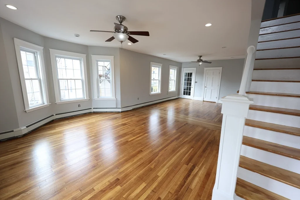 4 bed, 1 bath apartment for rent at 15 Warren Unit 2, Stoneham — photo 11 of 25