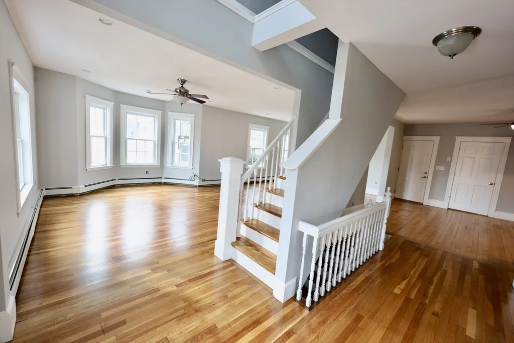 4 bed, 1 bath apartment for rent at 15 Warren Unit 2, Stoneham — photo 13 of 25