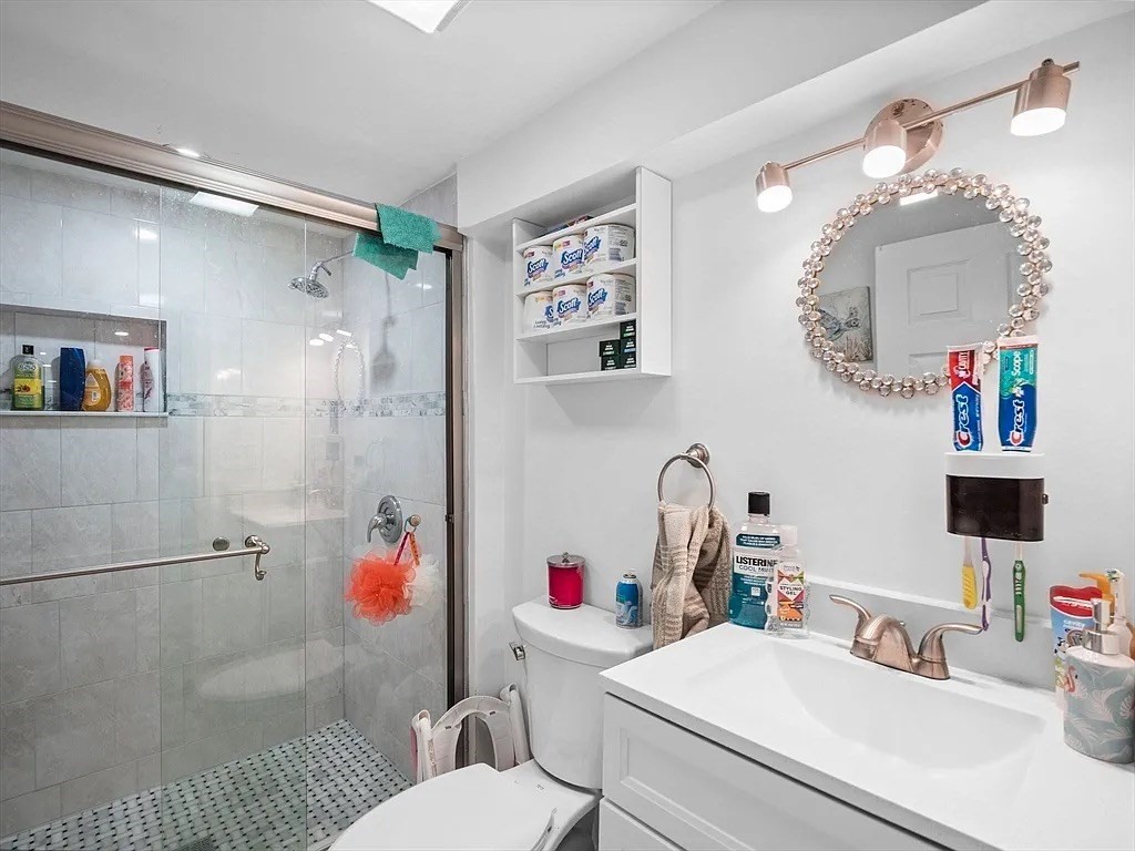 2 bed, 1 bath apartment for rent at 15 Washington Ave Unit 1, Revere — photo 6 of 7