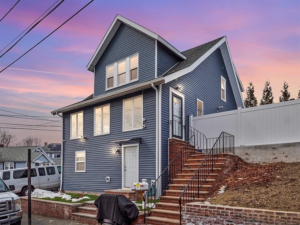 2 bed, 1 bath apartment for rent at 15 Washington Ave Unit 1, Revere — photo 1 of 7